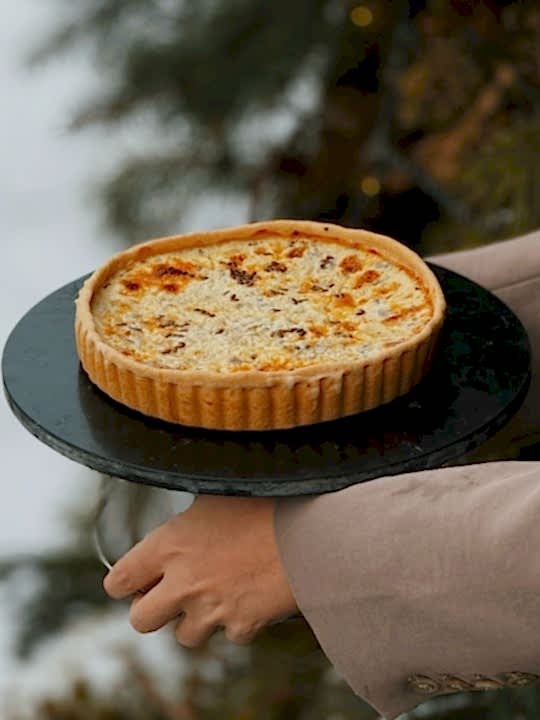 Лотарингский пирог с курицей и грибами